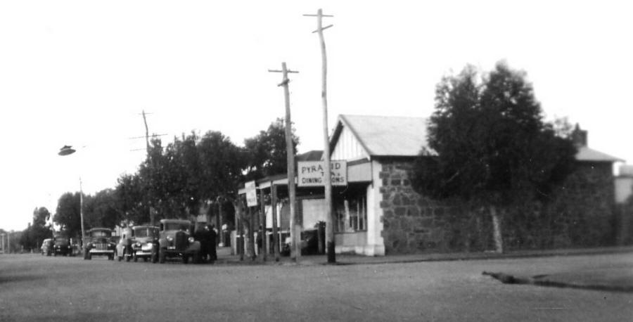 Pyramid Tea Rooms in Carnamah